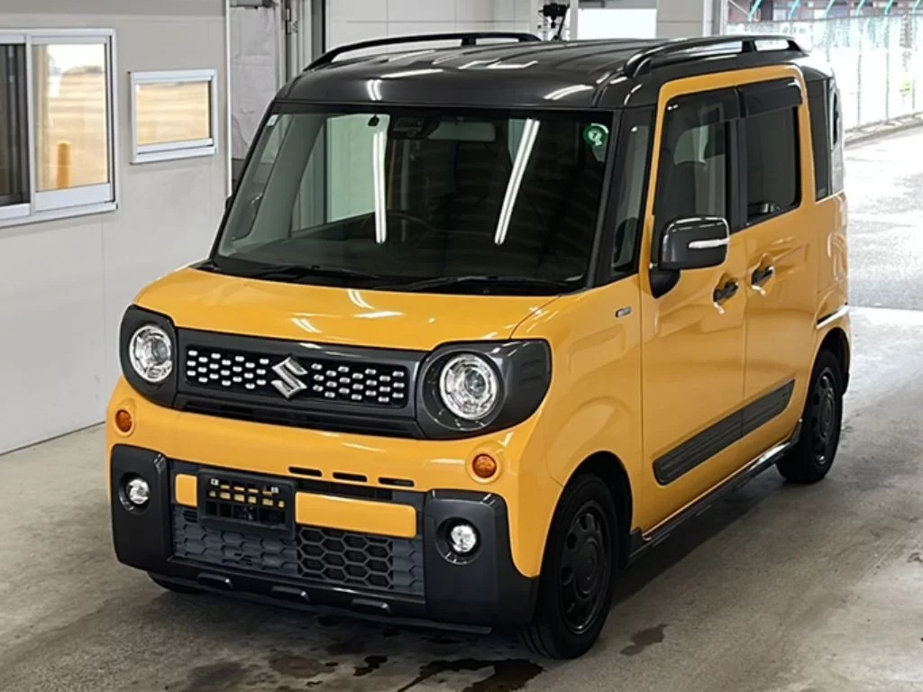 Suzuki Spacia Gear  с аукциона в Японии