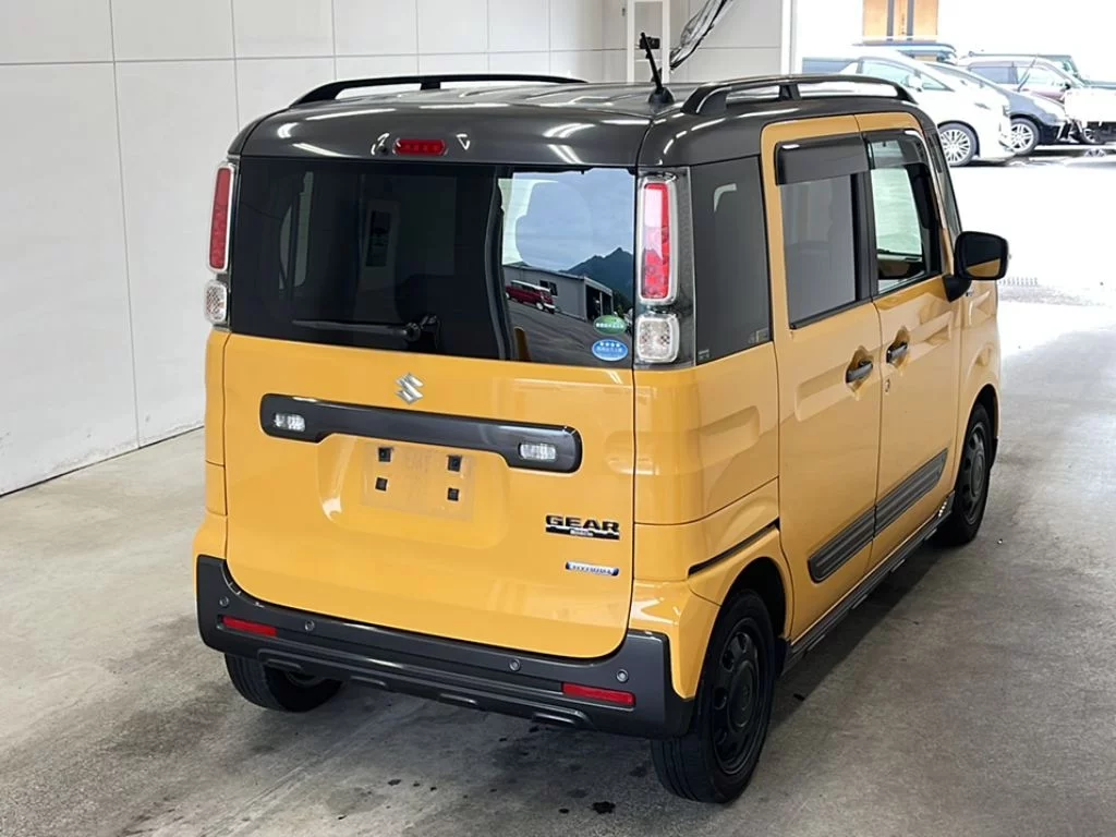 Suzuki Spacia Gear  с аукциона в Японии