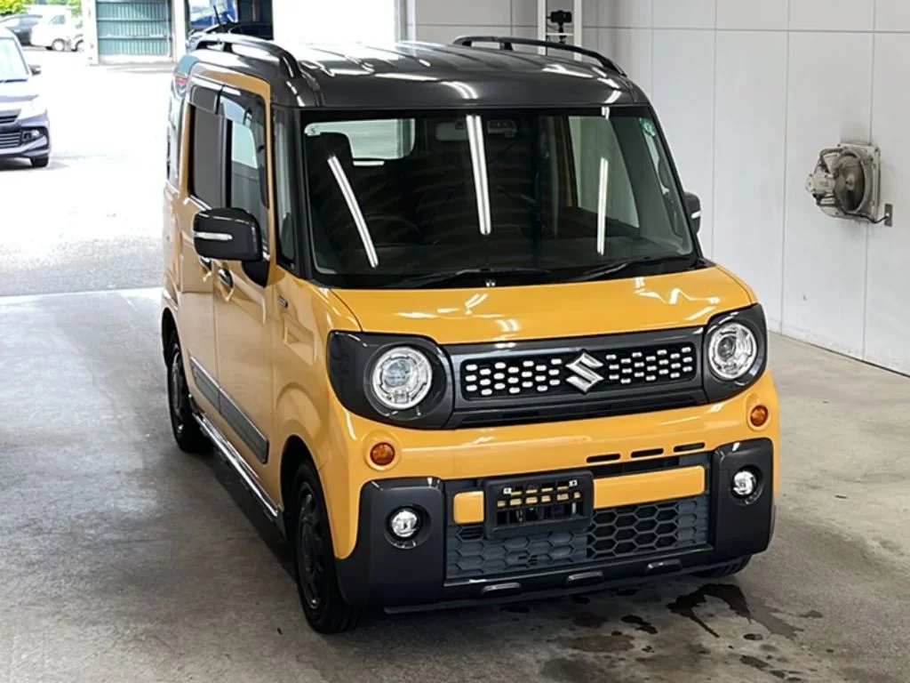 Suzuki Spacia Gear  с аукциона в Японии