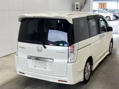 Honda STEPWGN SPADA