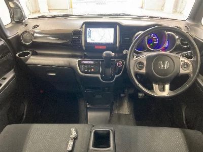 HONDA N BOX CUSTOM