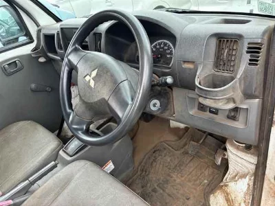 Mitsubishi Minicab Truck