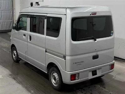 Mitsubishi Minicab
