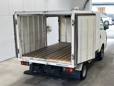 Nissan Vanette Truck