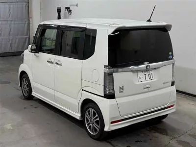 Honda N BOX CUSTOM