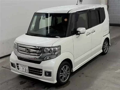 Honda N BOX CUSTOM