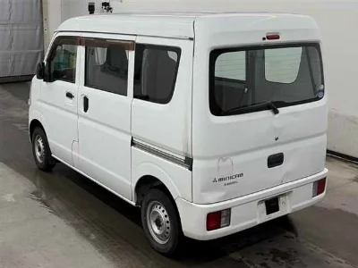 Mitsubishi Minicab