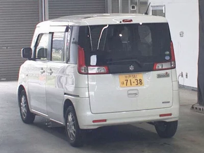 Suzuki Spacia