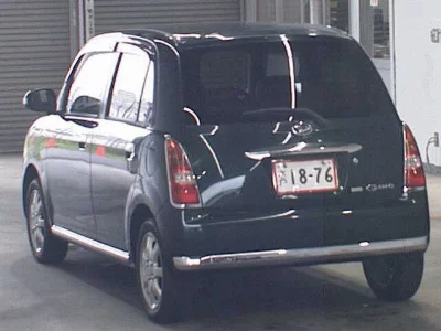 Daihatsu Mira Gino