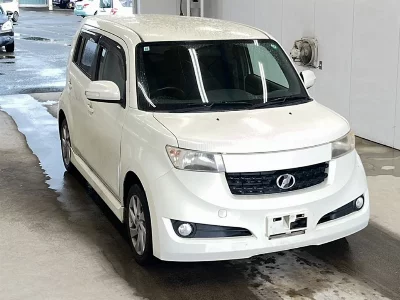 Toyota bB