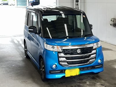 Suzuki Spacia Custom