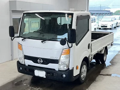 Nissan Atlas