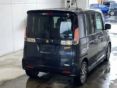 Suzuki Spacia Custom