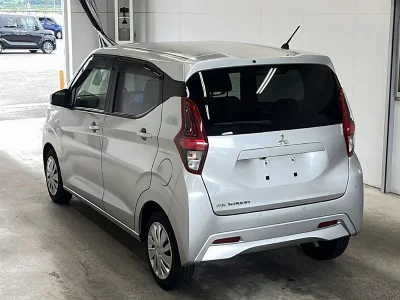 Mitsubishi eK Wagon