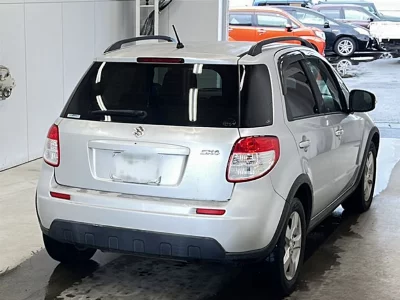 Suzuki SX-4