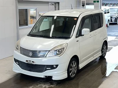 Suzuki Solio