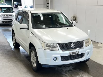 Suzuki Escudo
