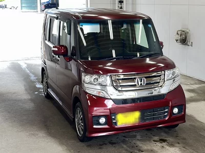 Honda N BOX CUSTOM