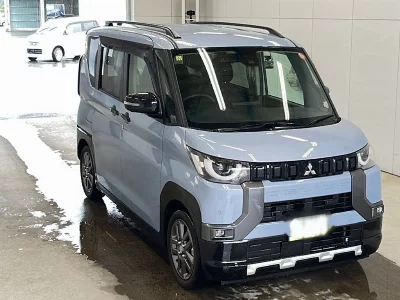 Mitsubishi Delica Mini