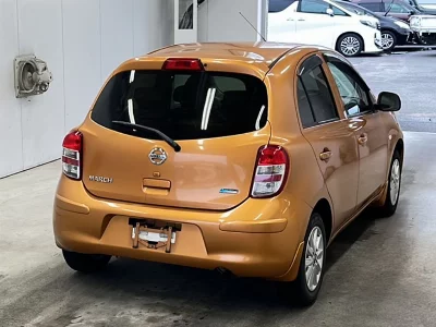 Nissan March