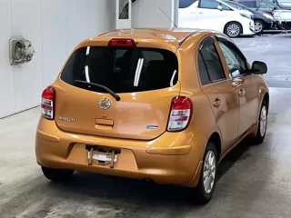 Nissan March