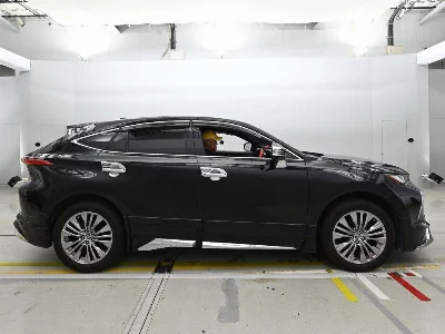 Toyota HARRIER HYBRID