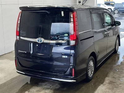 Toyota Esquire