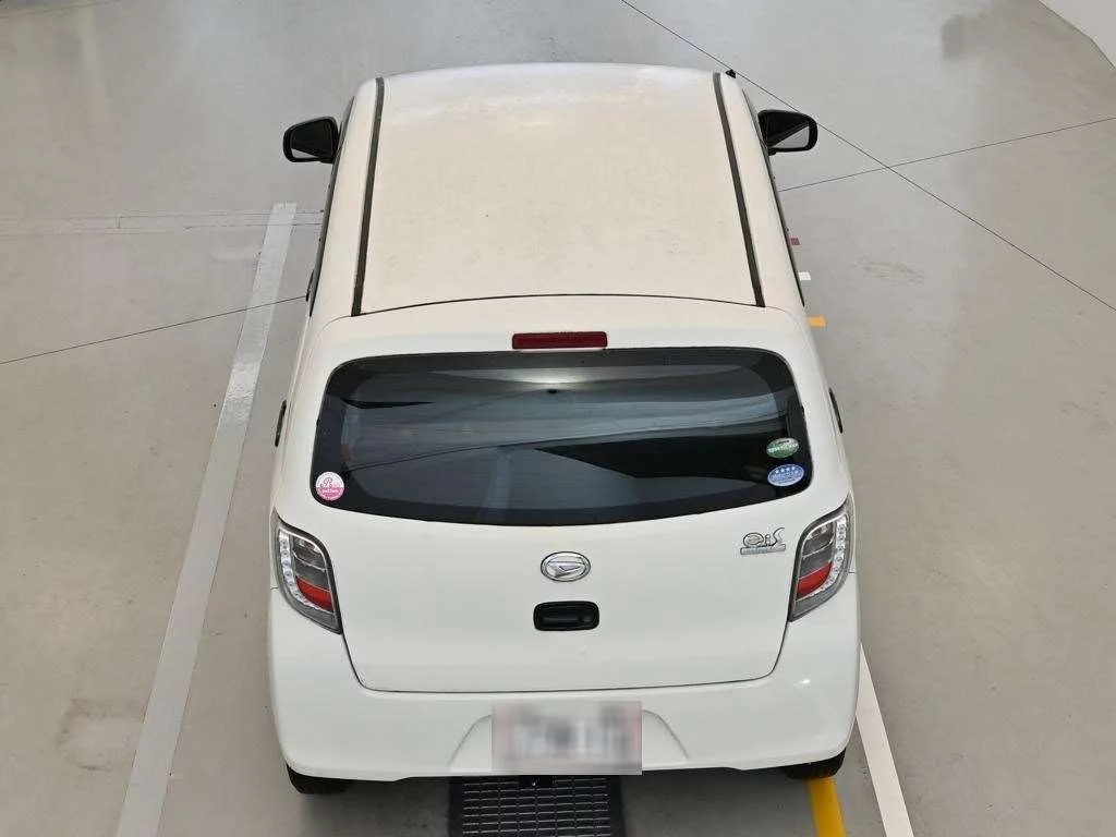 Daihatsu Mira e:S  с аукциона в Японии