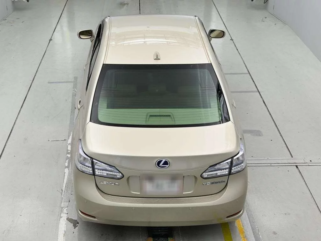 Lexus HS250h  с аукциона в Японии