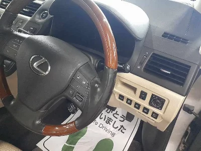 Lexus HS250h