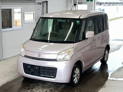 Suzuki Spacia