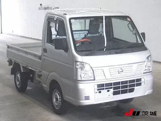 Nissan NT100 Clipper