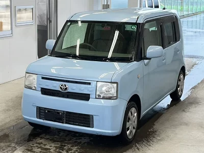 Toyota Pixis Space