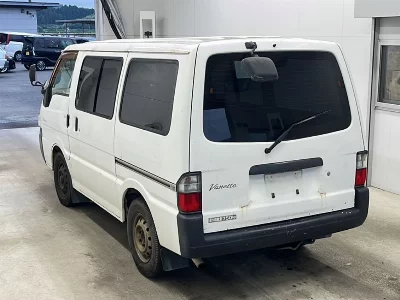 Nissan Vanette