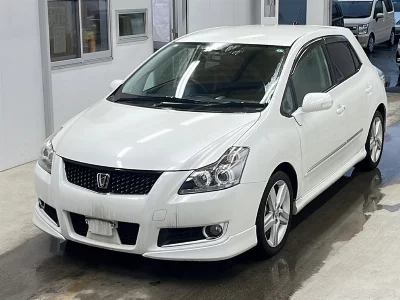 Toyota Blade