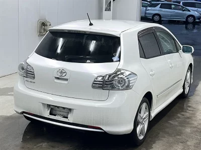 Toyota Blade