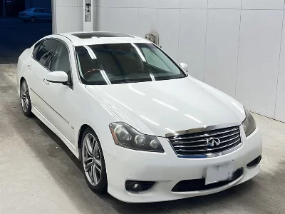 Nissan Fuga