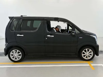 Suzuki WAGON R STINGRAY