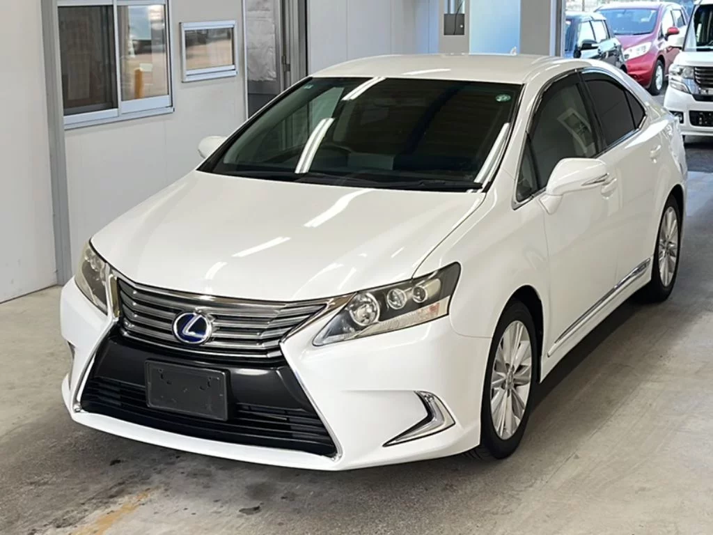 Lexus HS250h  с аукциона в Японии