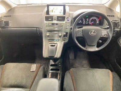 Lexus HS250h