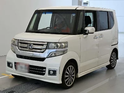 Honda N BOX CUSTOM