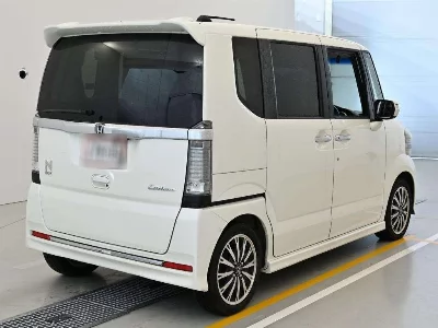 Honda N BOX CUSTOM