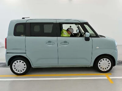 Suzuki Wagon R Smile