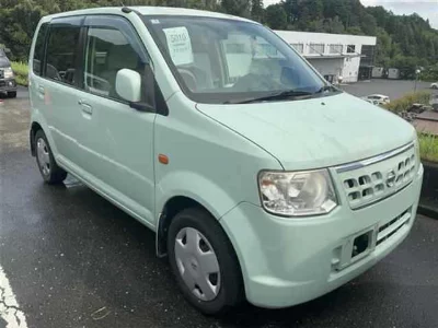 Nissan Otti