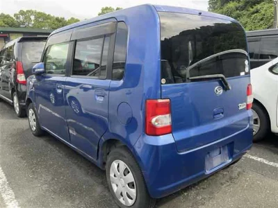 Daihatsu Move Conte