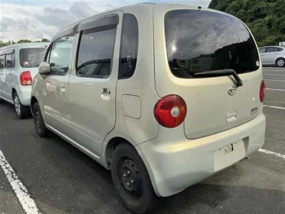 Daihatsu Move Latte