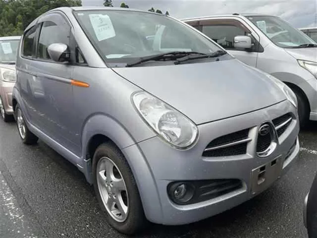 Subaru R2  с аукциона в Японии