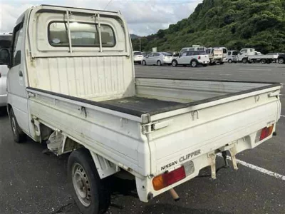Nissan Clipper Truck