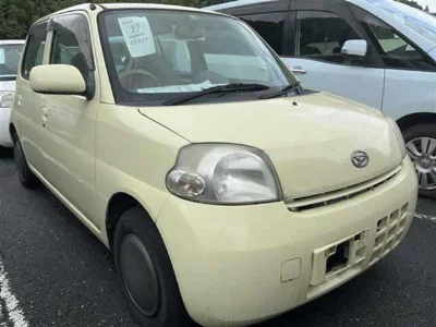 DAIHATSU ESSE