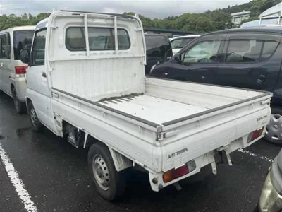 Mitsubishi Minicab Truck